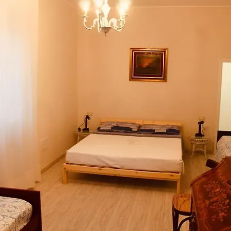 Maison Luigi - Casa Vacanze3 Apartment *
