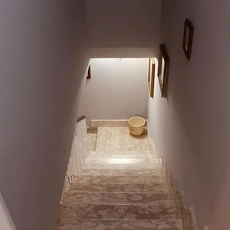 Maison Luigi - Casa Vacanze3 *